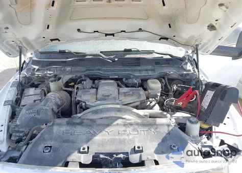 2018 Ram 2500 Tradesman 4X4 8' Box z USA, uszkodzony, nr VIN 3C6UR5HLXJG191191